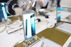 Samsung выпустит увеличенную версию флагманского смартфона Galaxy S6 Edge